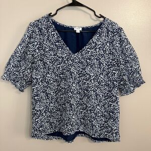 J. Crew Factory Navy White‎ Floral Ruffled Short Sleeve V-neck Lined Blouse L